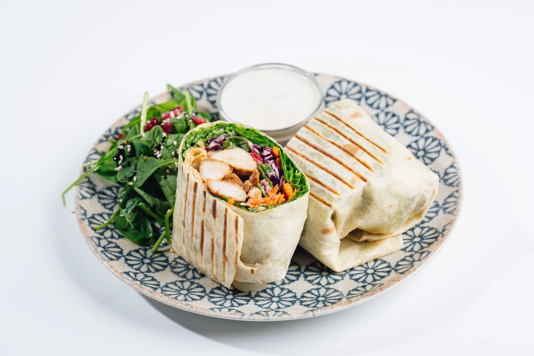 TINK wrap s piščancem in zelenjavo